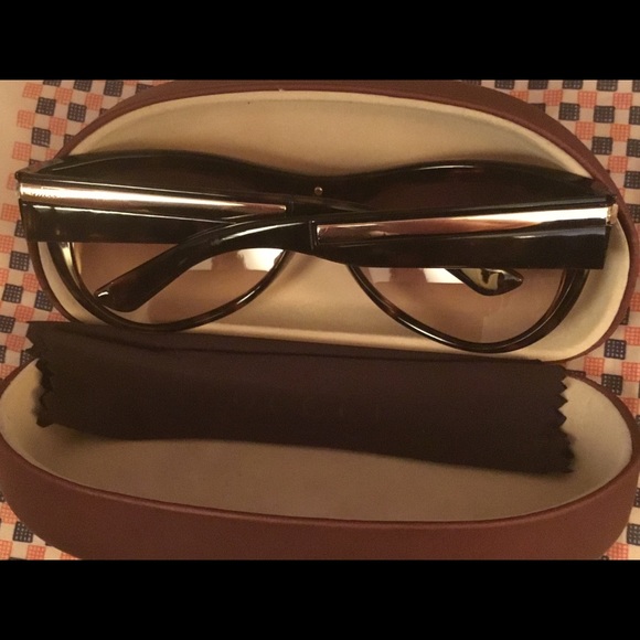 GUCCI GLASSES 🤓 🔥🔥🔥ONLY $168🔥🔥🔥GREAT DEAL. - Picture 5 of 9